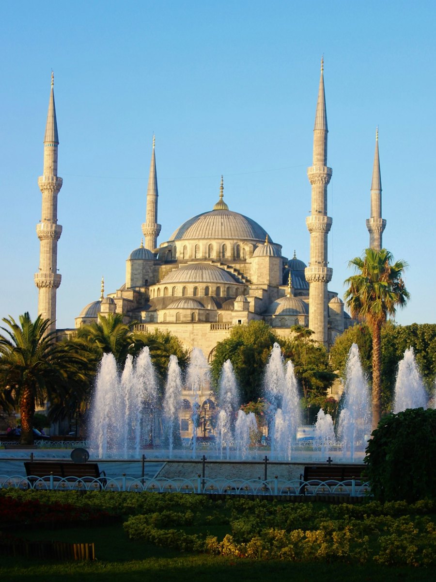 A team solving a challenge in Sultanahmet